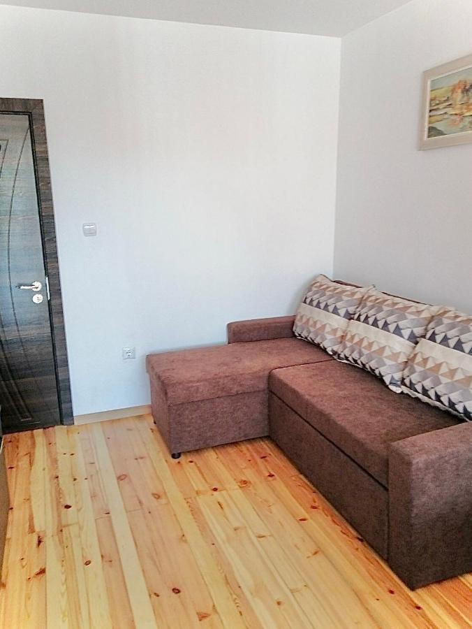 Bright Central Studio For 4 In Burgas Stad Buitenkant foto